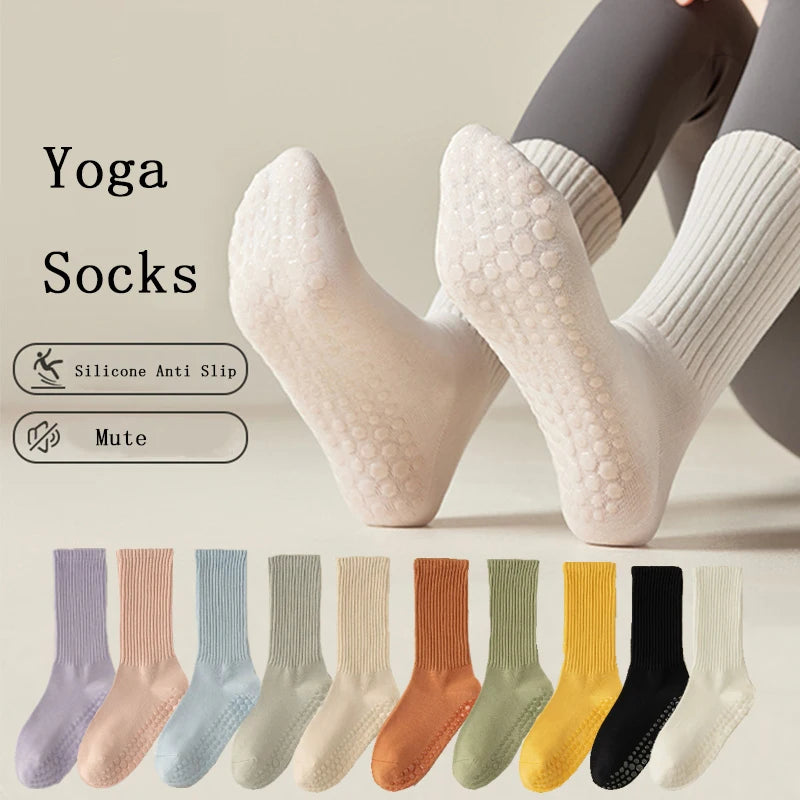 Mid-Calf Studio Socks (3-Pack)